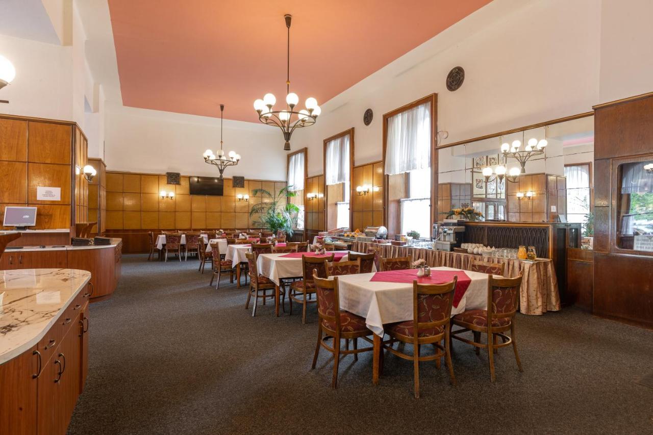 Hotel Slovan Plzeň Eksteriør bilde