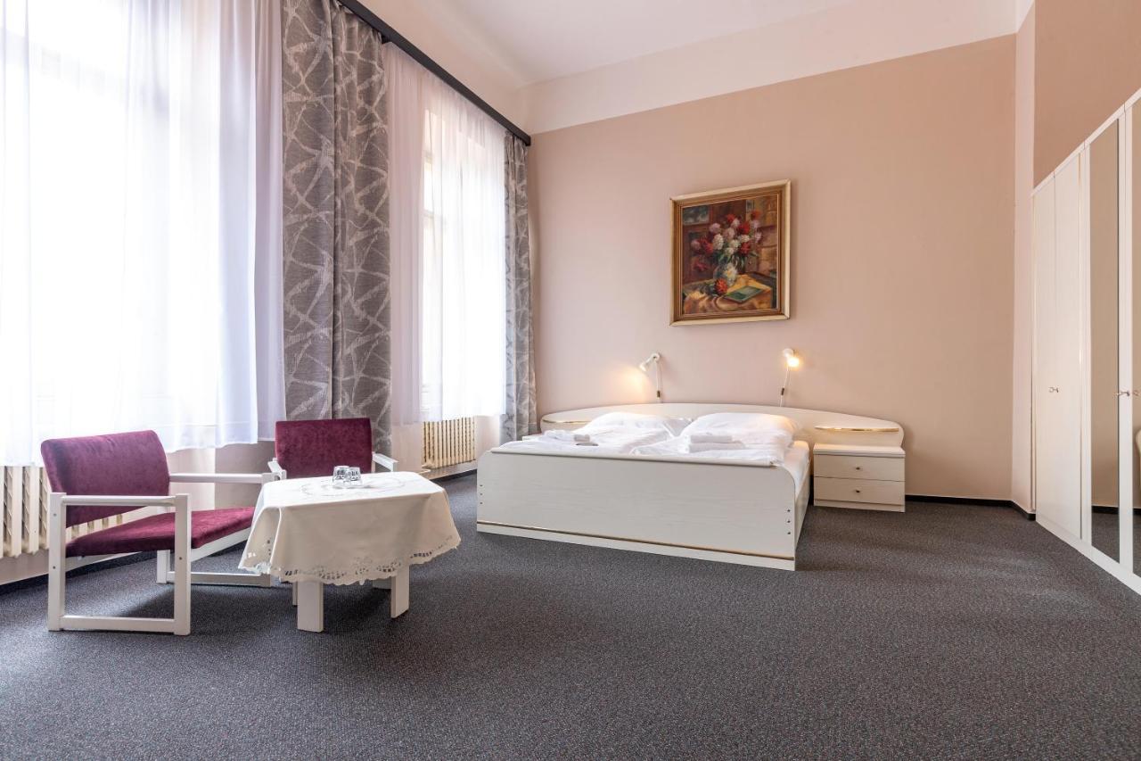 Hotel Slovan Plzeň Eksteriør bilde