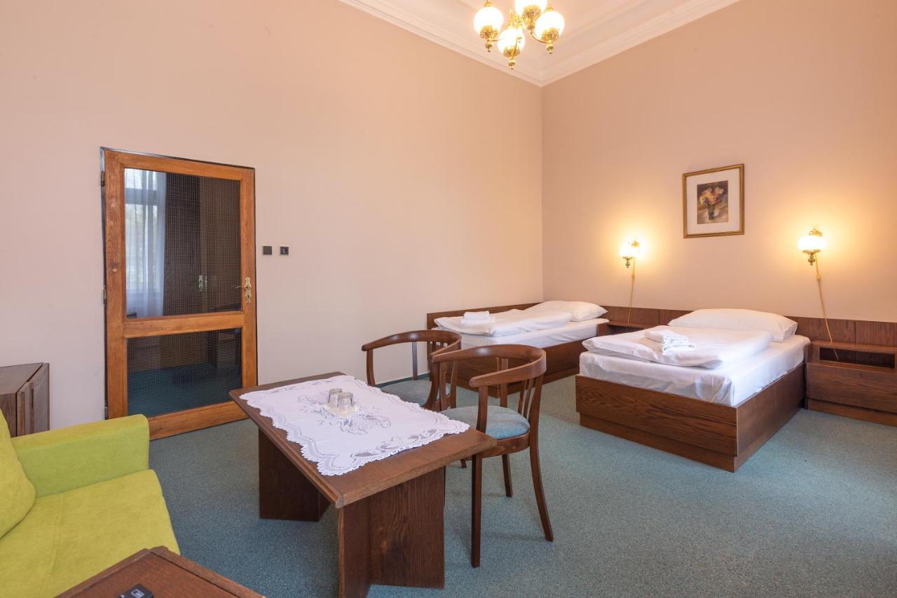 Hotel Slovan Plzeň Eksteriør bilde